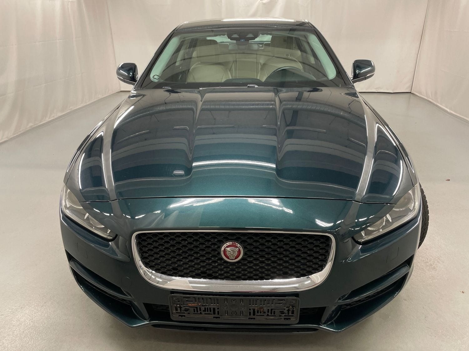 Jaguar XE 20t Automatic, 200hp, 2016