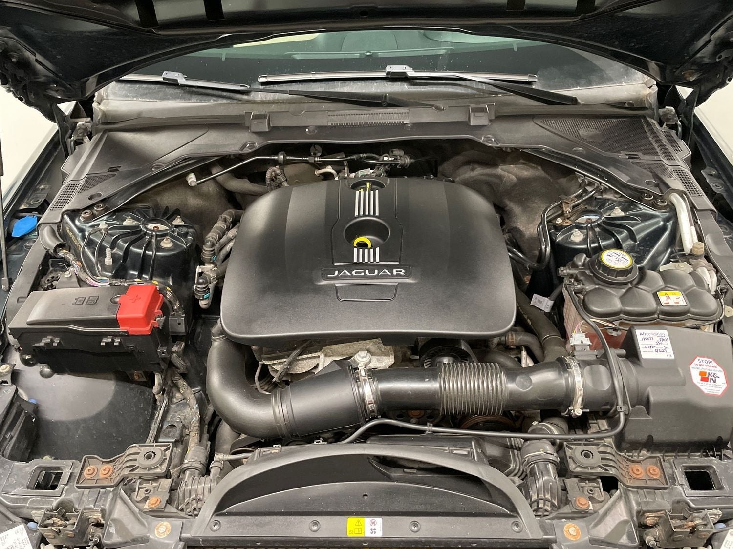 Jaguar XE 20t Automatic, 200hp, 2016
