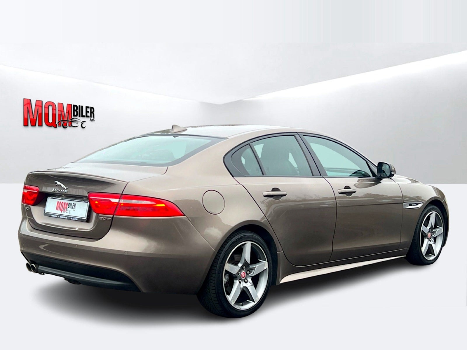 Jaguar XE 20d Automatisk, 8-trinn, 180hk, 2016