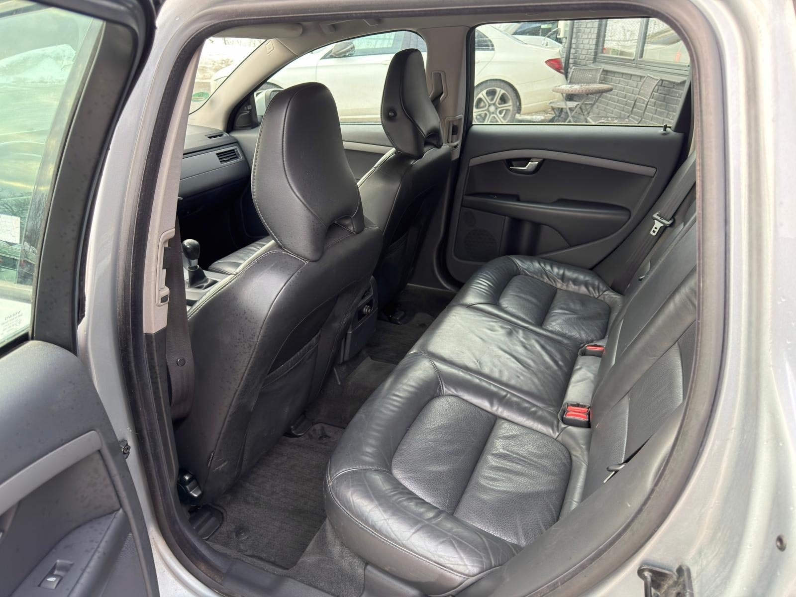 Volvo V70 1.6 D DRIVe Manual, 109hp, 2010
