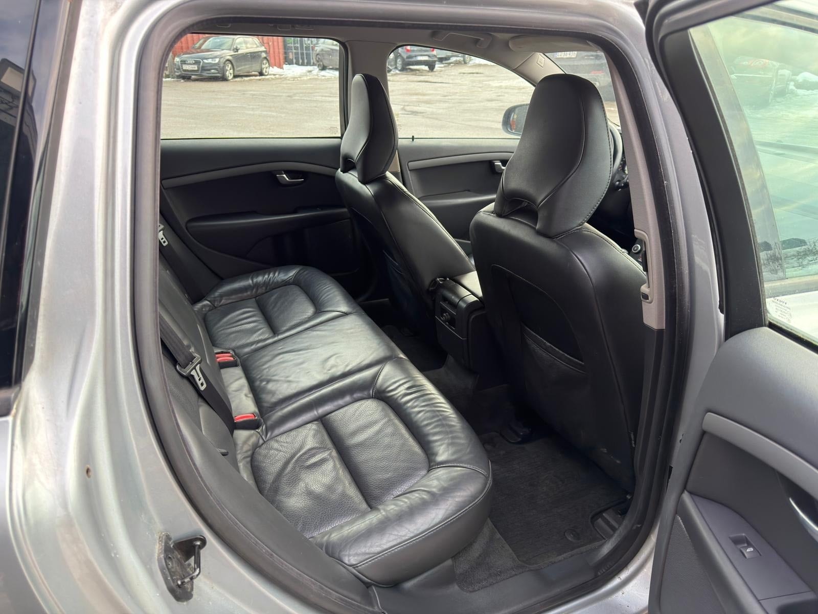 Volvo V70 1.6 D DRIVe Manual, 109hp, 2010