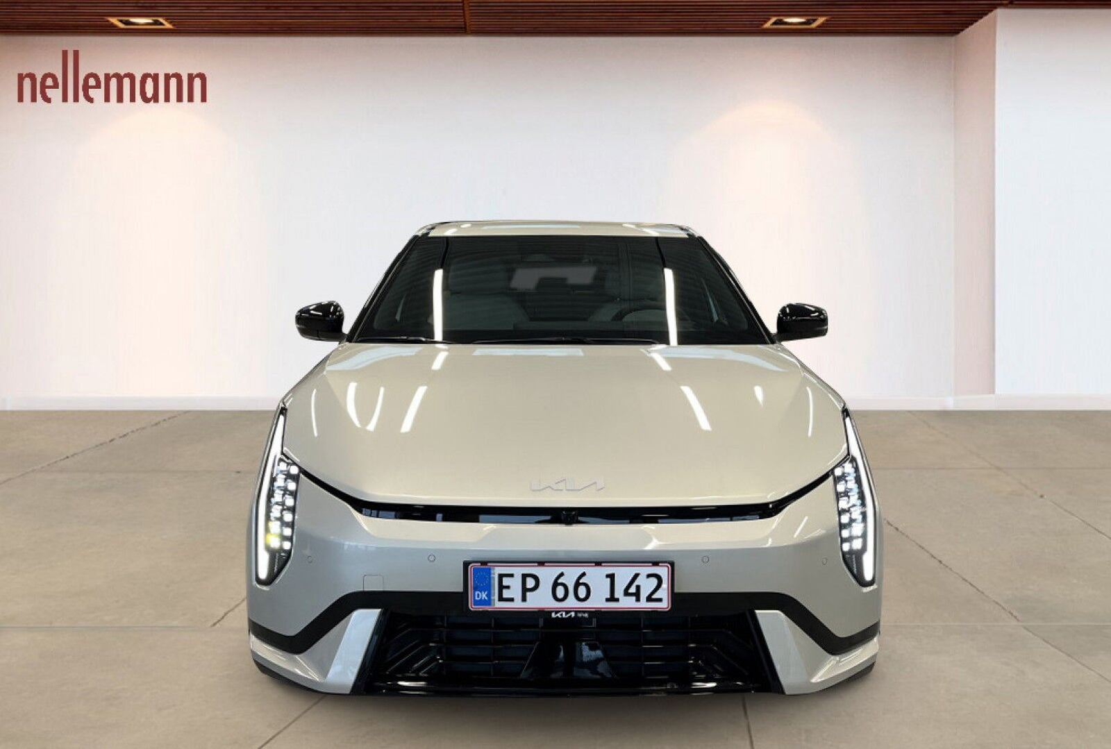 Kia EV4 Long Range Fastback, 204hp, 2026