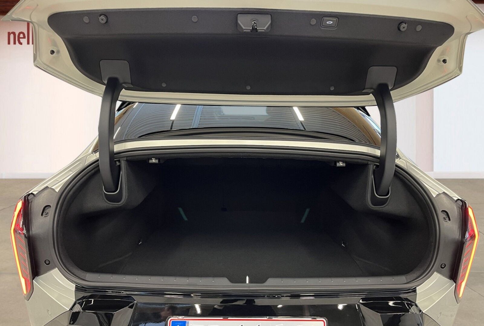 Kia EV4 Long Range Fastback, 204hp, 2026