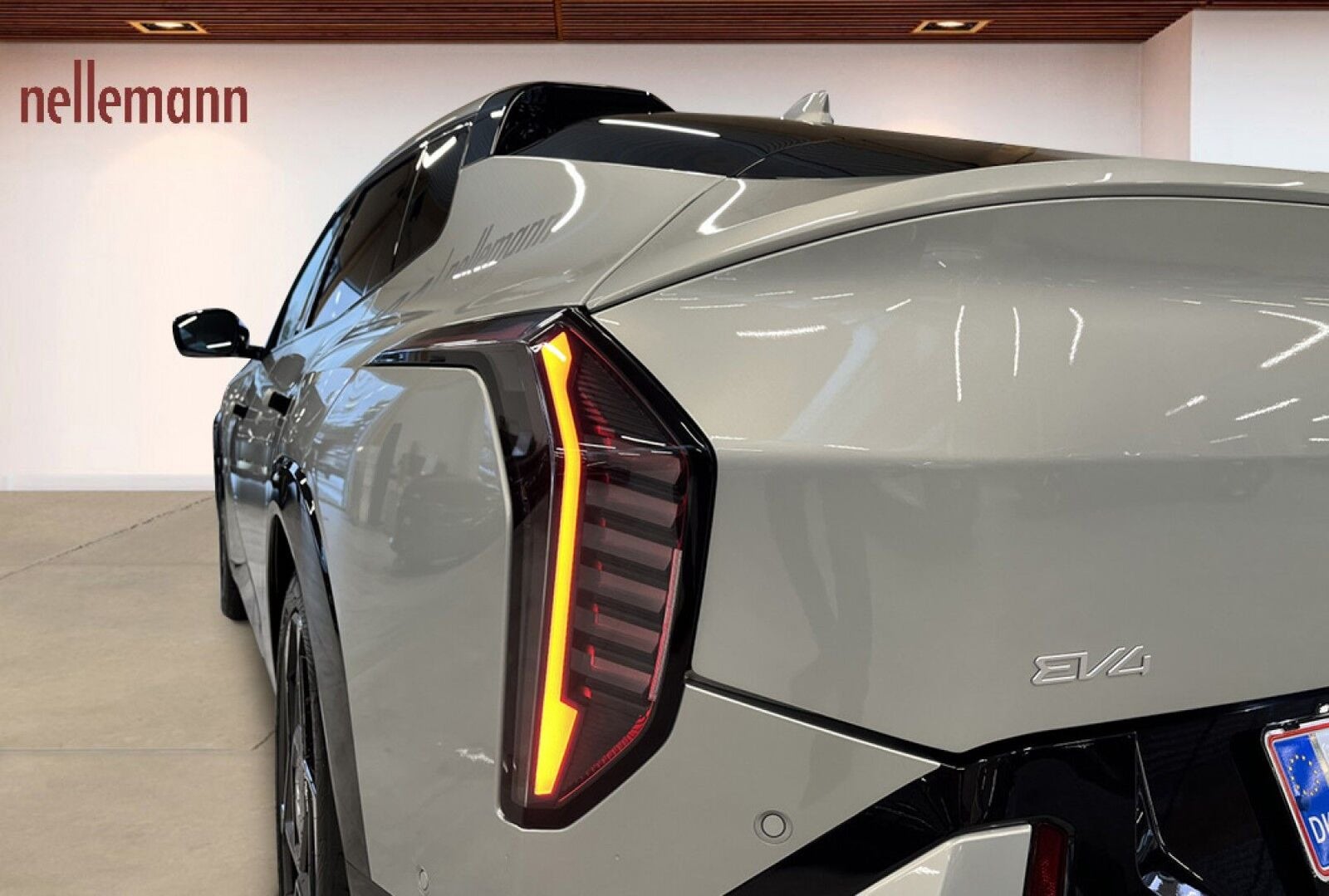 Kia EV4 Long Range Fastback, 204hp, 2026