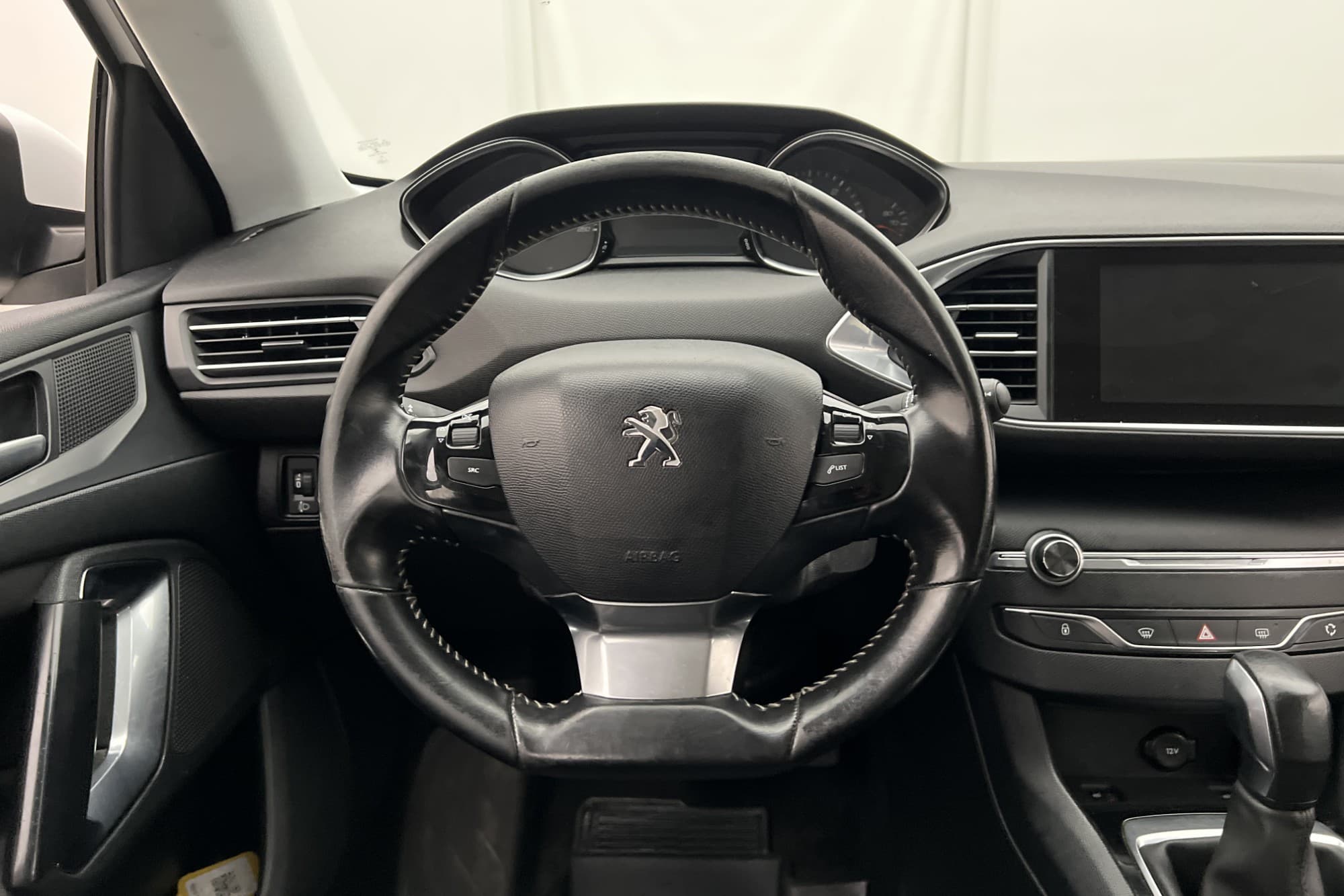 Peugeot 308 1.6 BlueHDi 120 8v EAT, 120hp, 2017