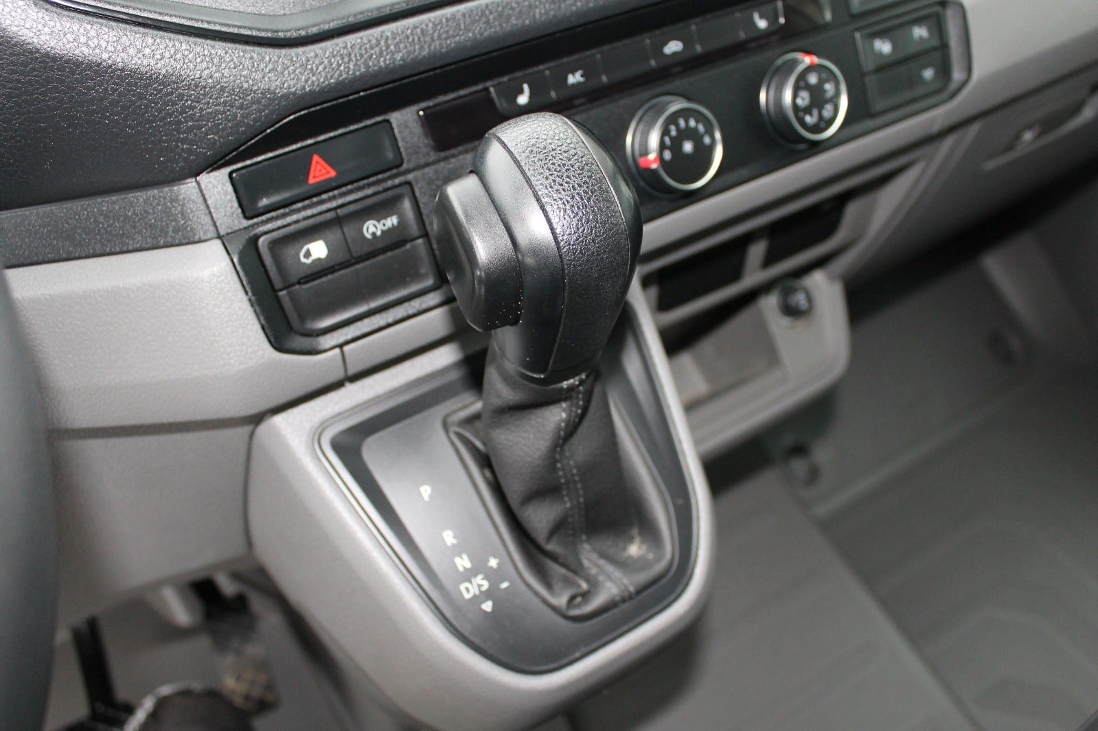 Volkswagen Crafter 35 2.0 TDI Automatic, 8-trins, 177ps, 2019