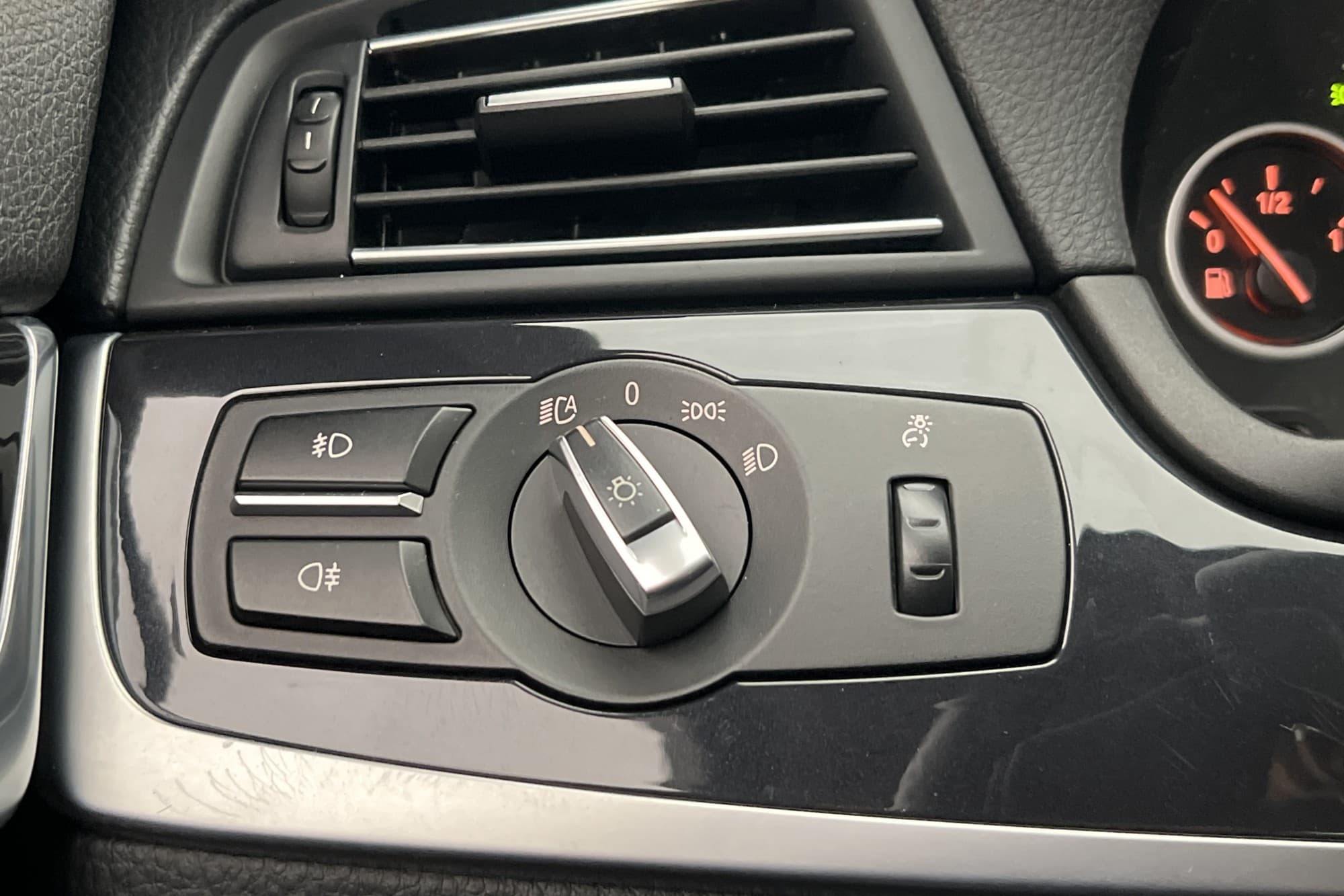 BMW 523i Sedan Steptronic, 8-trins, 204ps, 2011