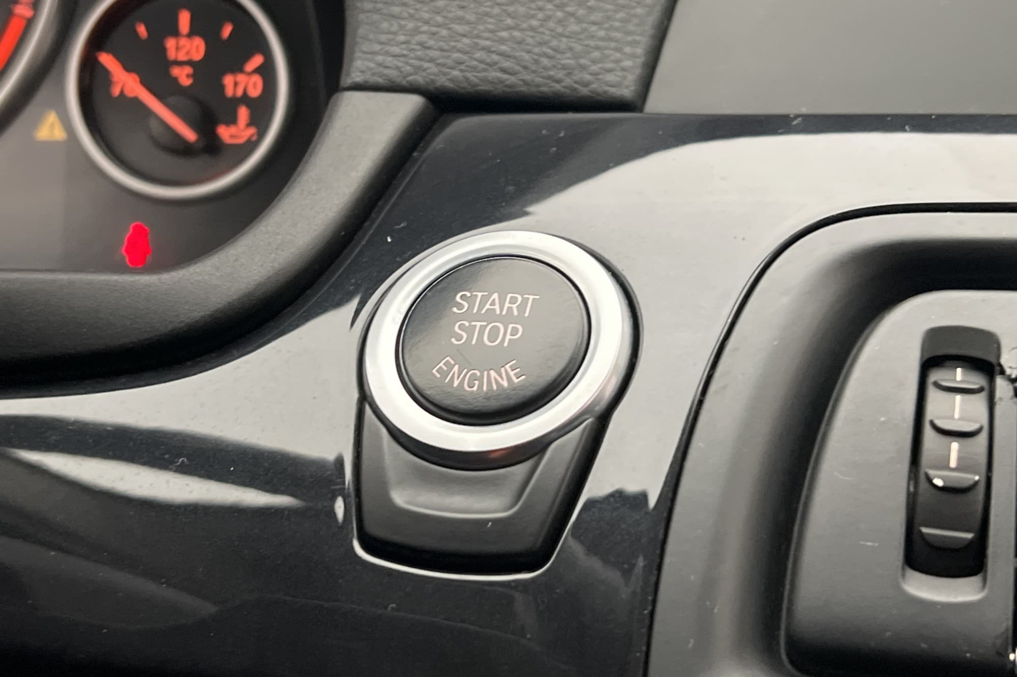 BMW 523i Sedan Steptronic, 8-trins, 204ps, 2011