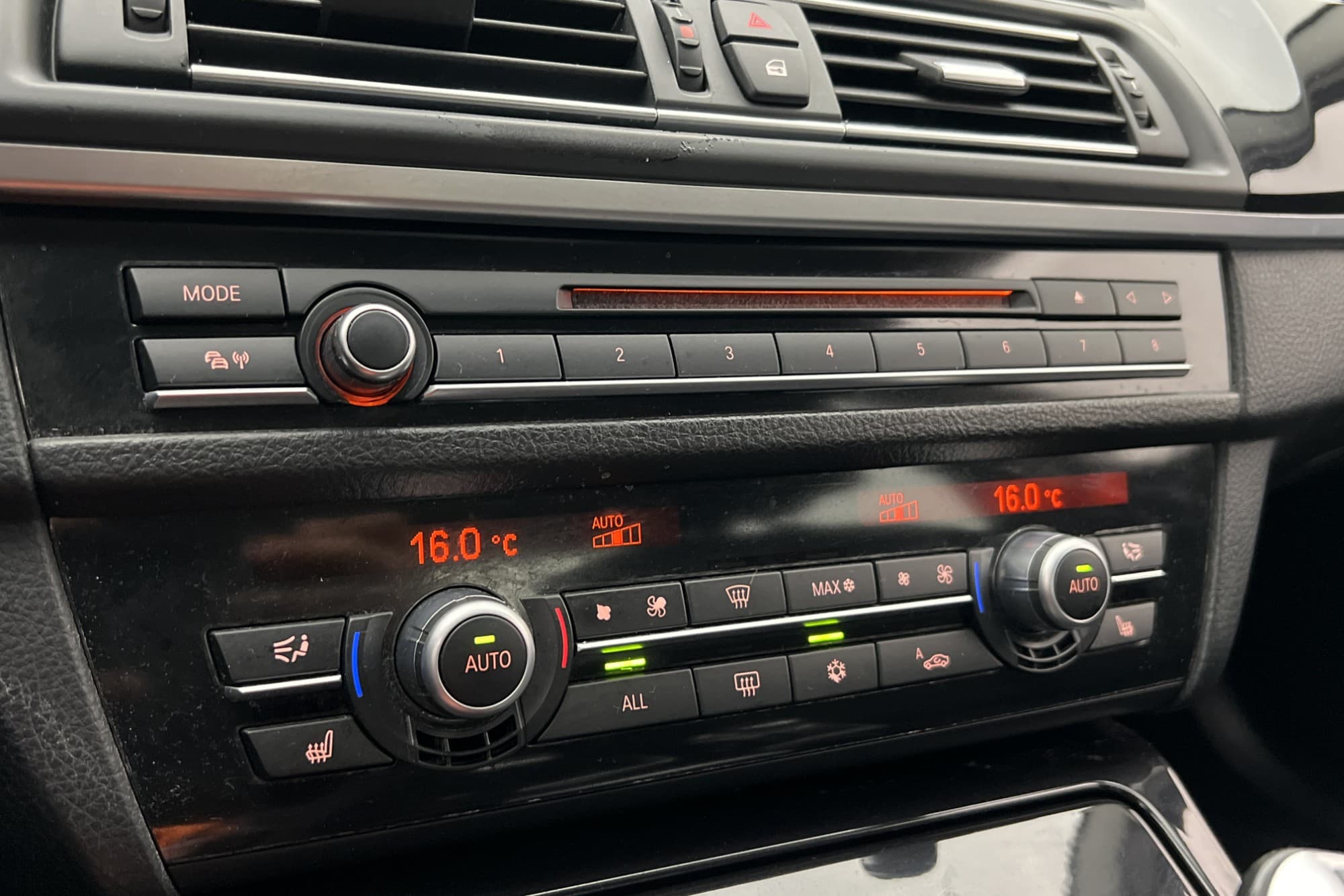 BMW 523i Sedan Steptronic, 8-trins, 204ps, 2011