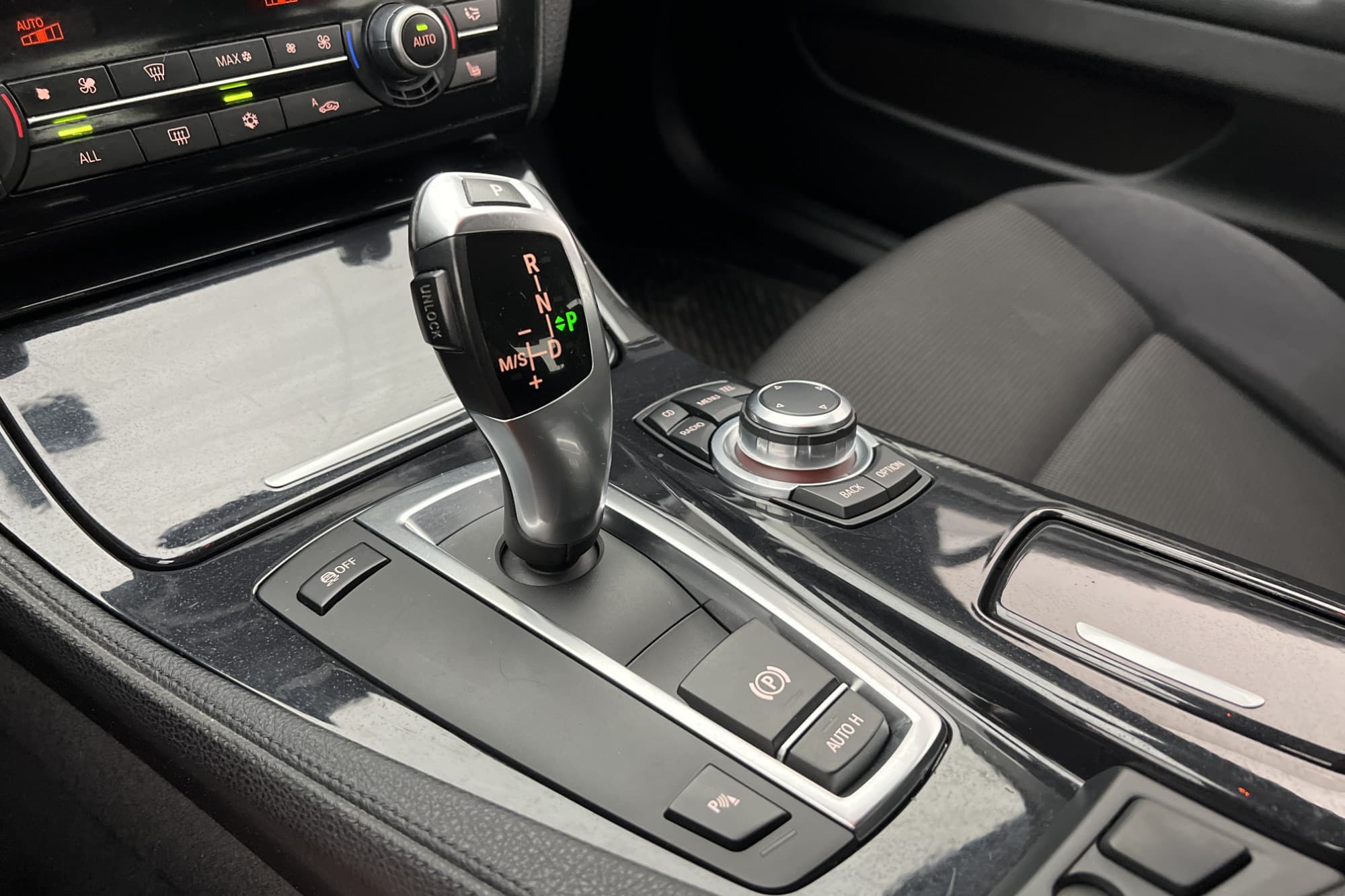 BMW 523i Sedan Steptronic, 8-trins, 204ps, 2011