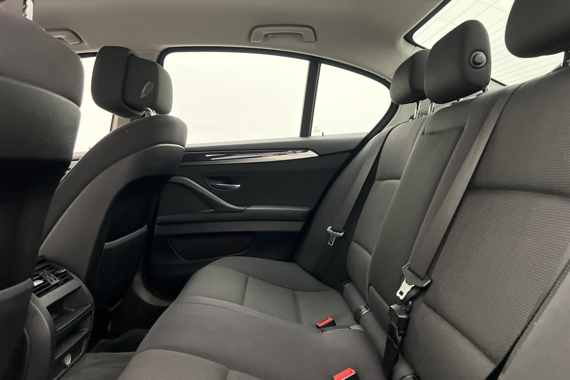 BMW 523i Sedan Steptronic, 8-trins, 204ps, 2011