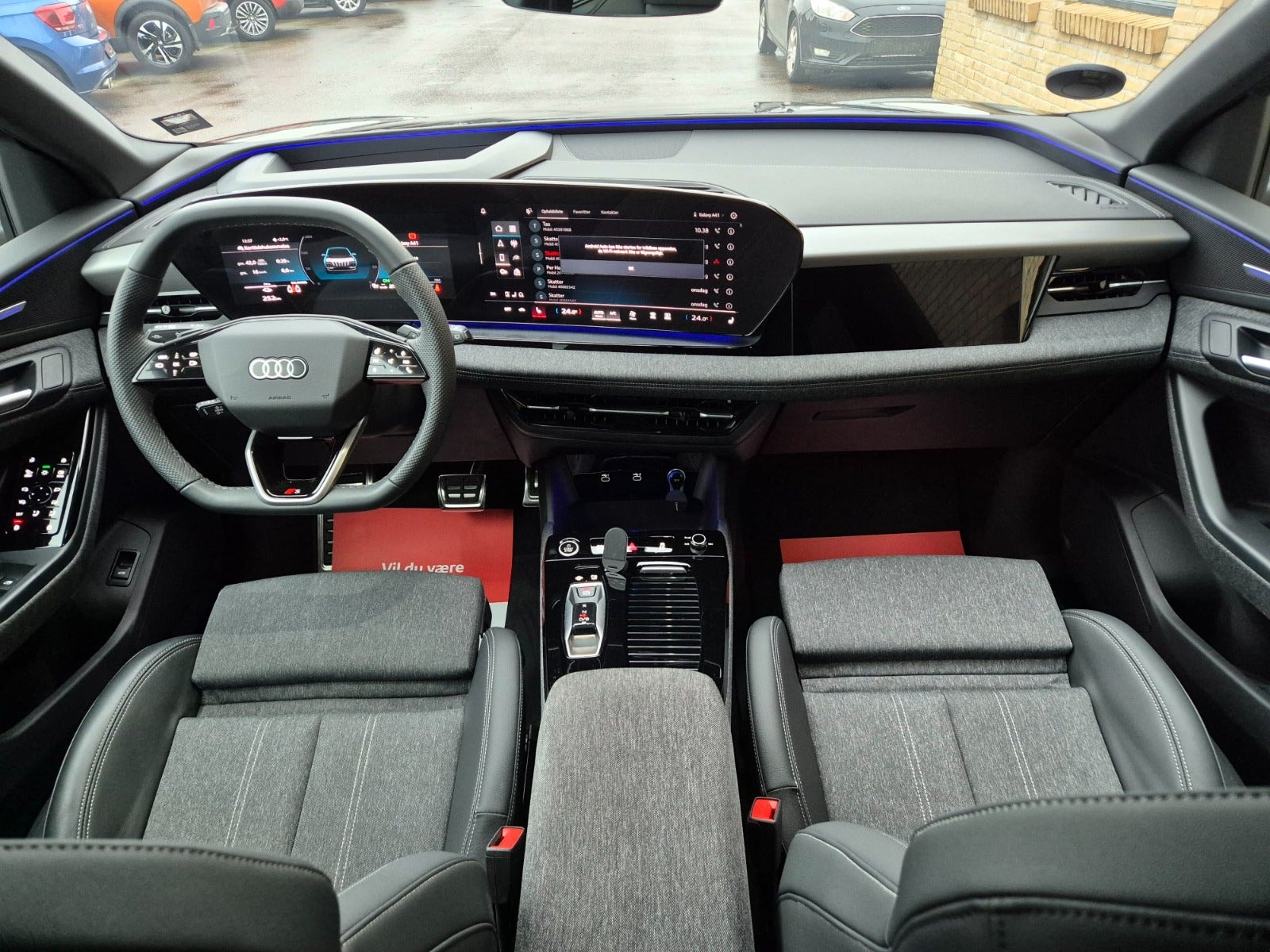 Audi Q6 e-tron, 252hp, 2025