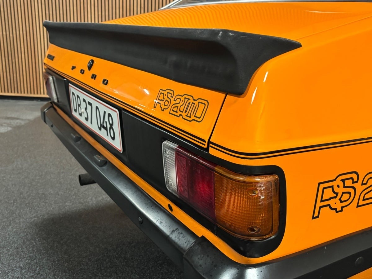 Ford Escort RS 2000 Manuell, 4-trinn, 110hk, 1976