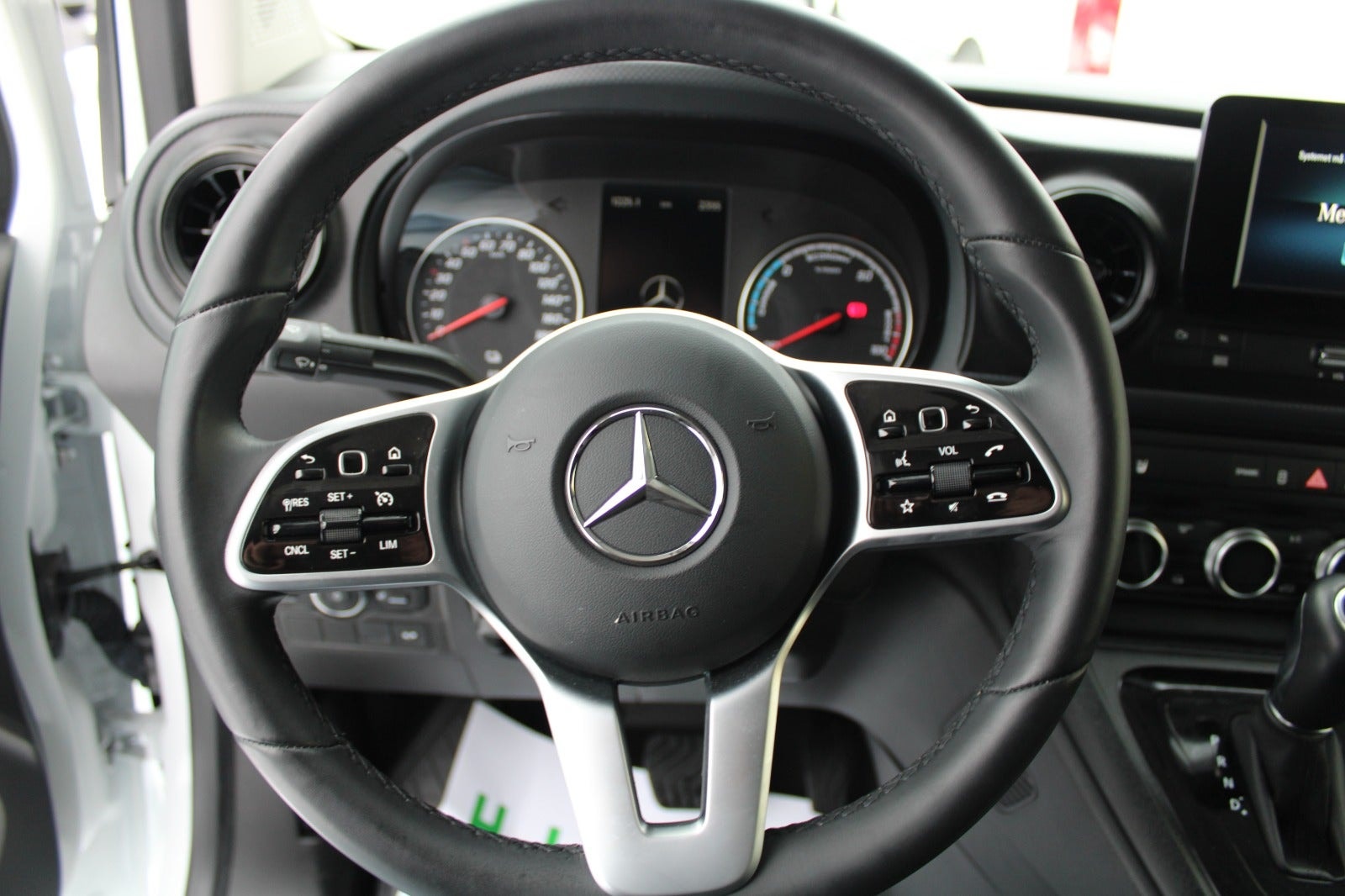 Mercedes-Benz eCitan, 122hp, 2023