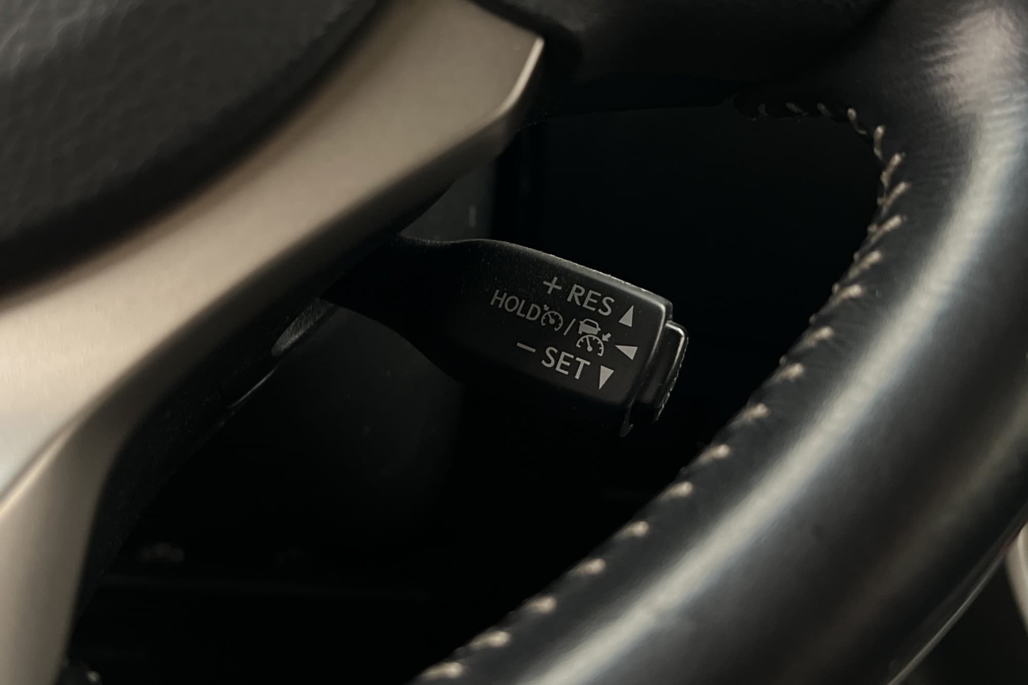 Lexus NX 300h AWD 2.5 AWD E-CVT, 197hp, 2018