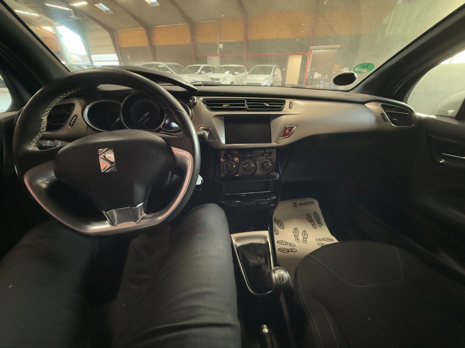 DS 3 1.6 BlueHDi Manual, 99hp, 2017