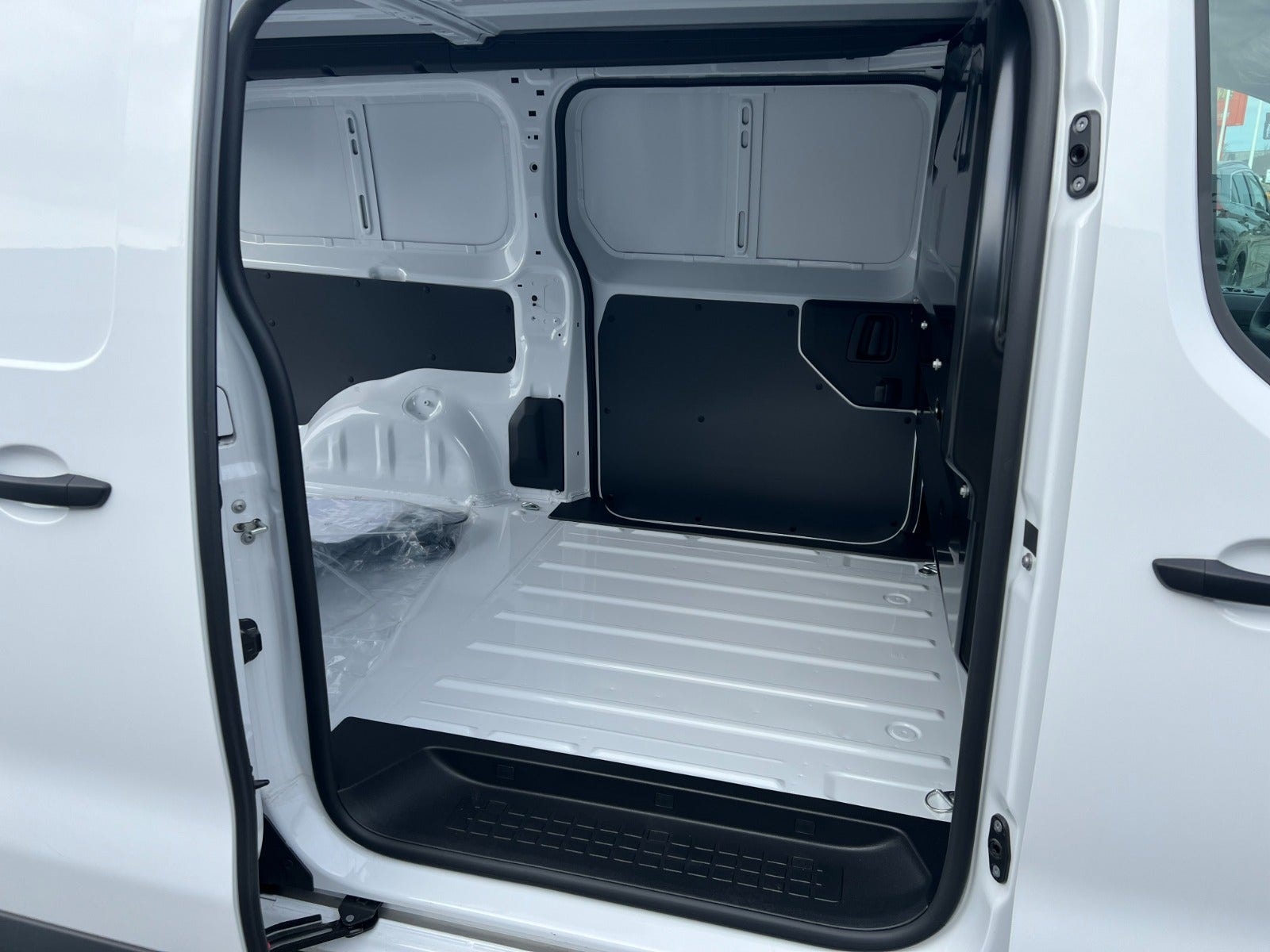 Fiat E-Scudo 75 Skåpbil, 136hk, 2024