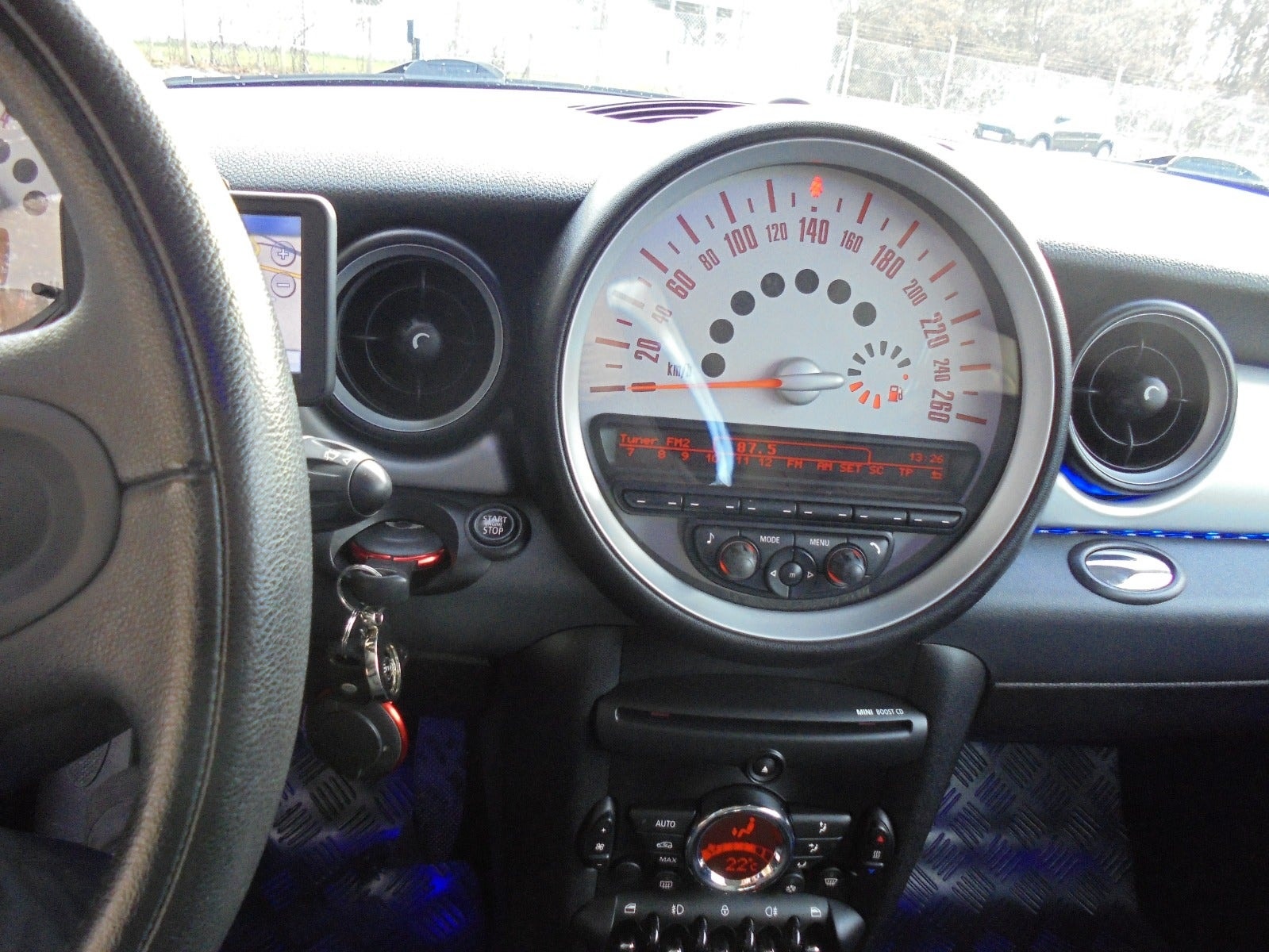 MINI Cooper D Manual, 112hp, 2012
