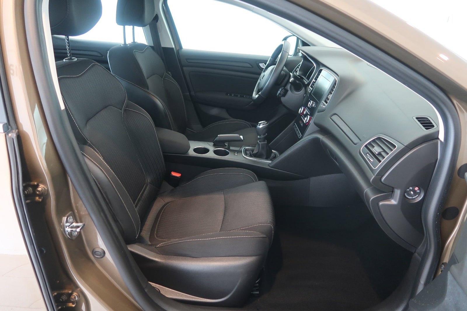 Renault Mégane 1.2 TCe Manual, 6-trins, 132ps, 2017