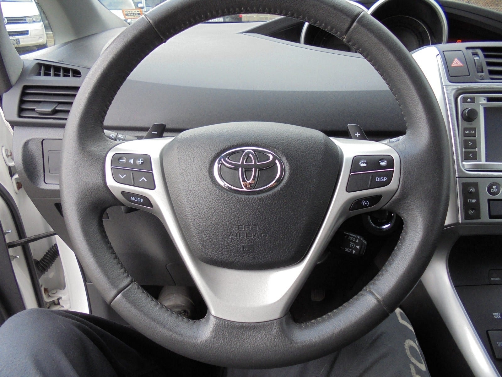 Toyota Verso 2.2 D-4D Automatic, 6-trins, 150ps, 2011
