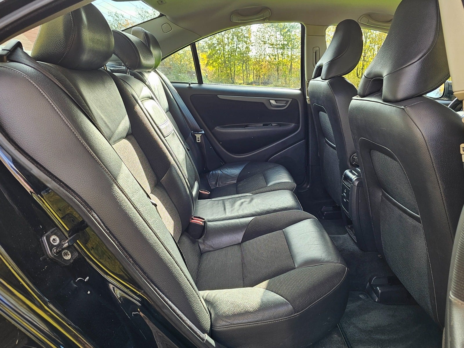 Volvo S60 2.4 Manual, 140hp, 2006