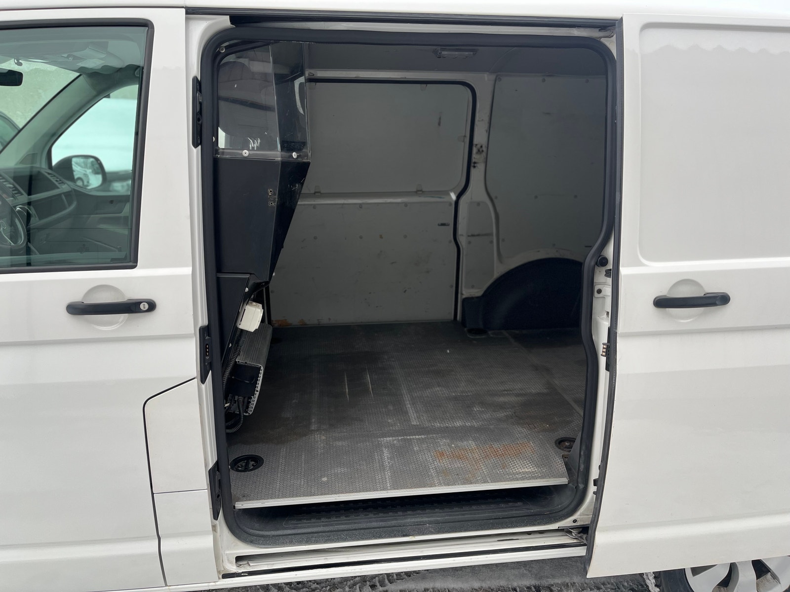 Volkswagen Transporter T32 2.0 TDI BMT 4Motion DSG Sequential, 150hp, 2016