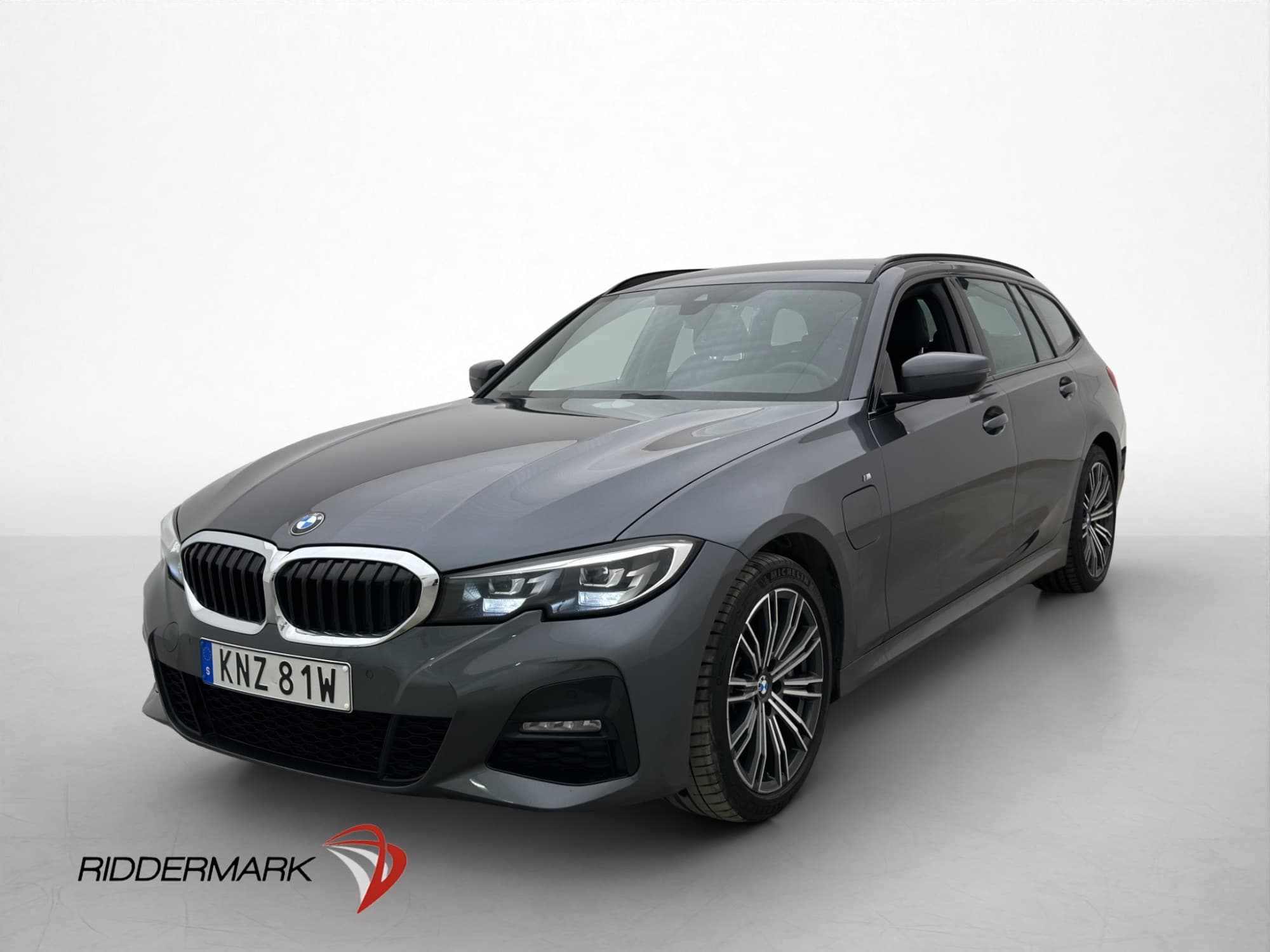 BMW 330e Touring Steptronic, 8-trins, 292ps, 2021