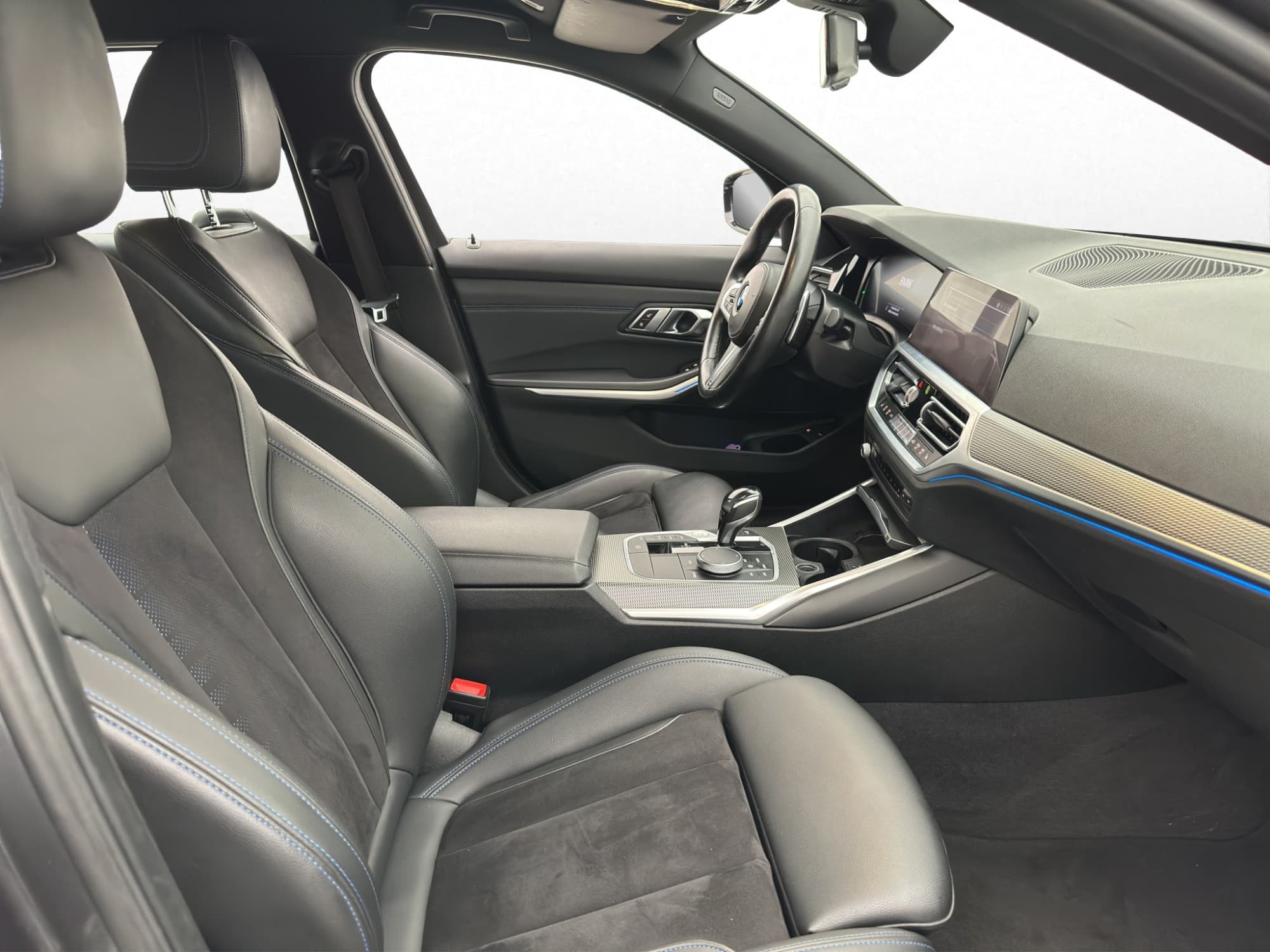 BMW 330e Touring Steptronic, 8-trins, 292ps, 2021