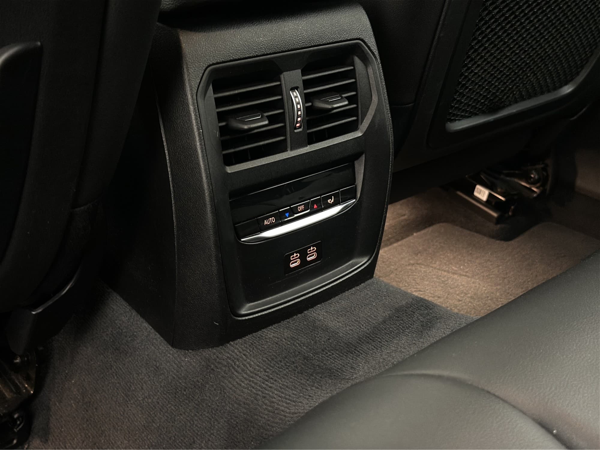 BMW 330e Touring Steptronic, 8-trins, 292ps, 2021