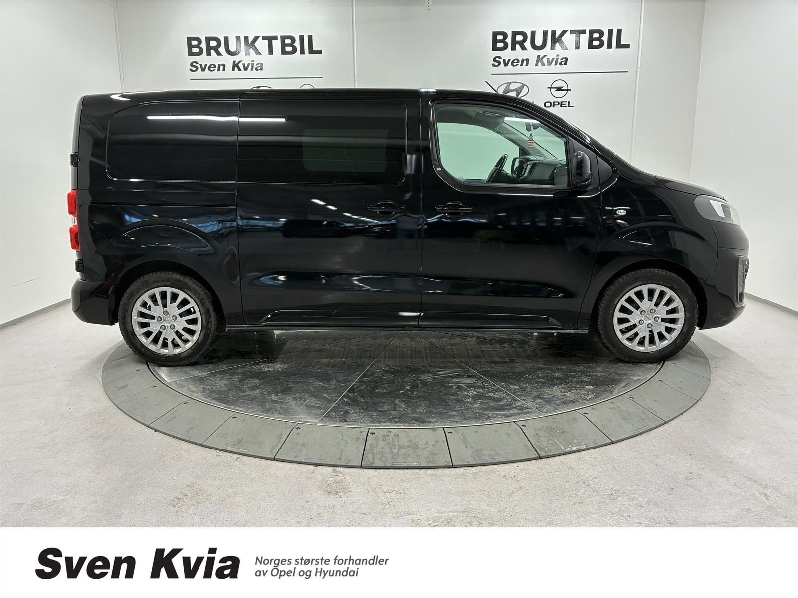 Opel Vivaro-e Panel Van, 136hp, 2022