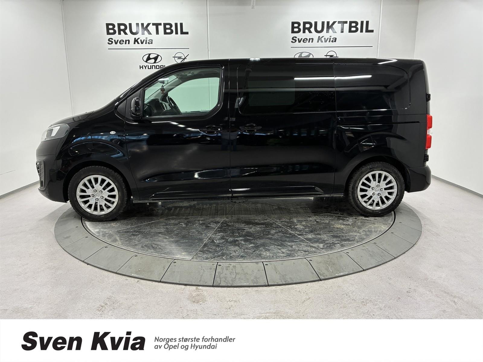 Opel Vivaro-e Panel Van, 136hp, 2022