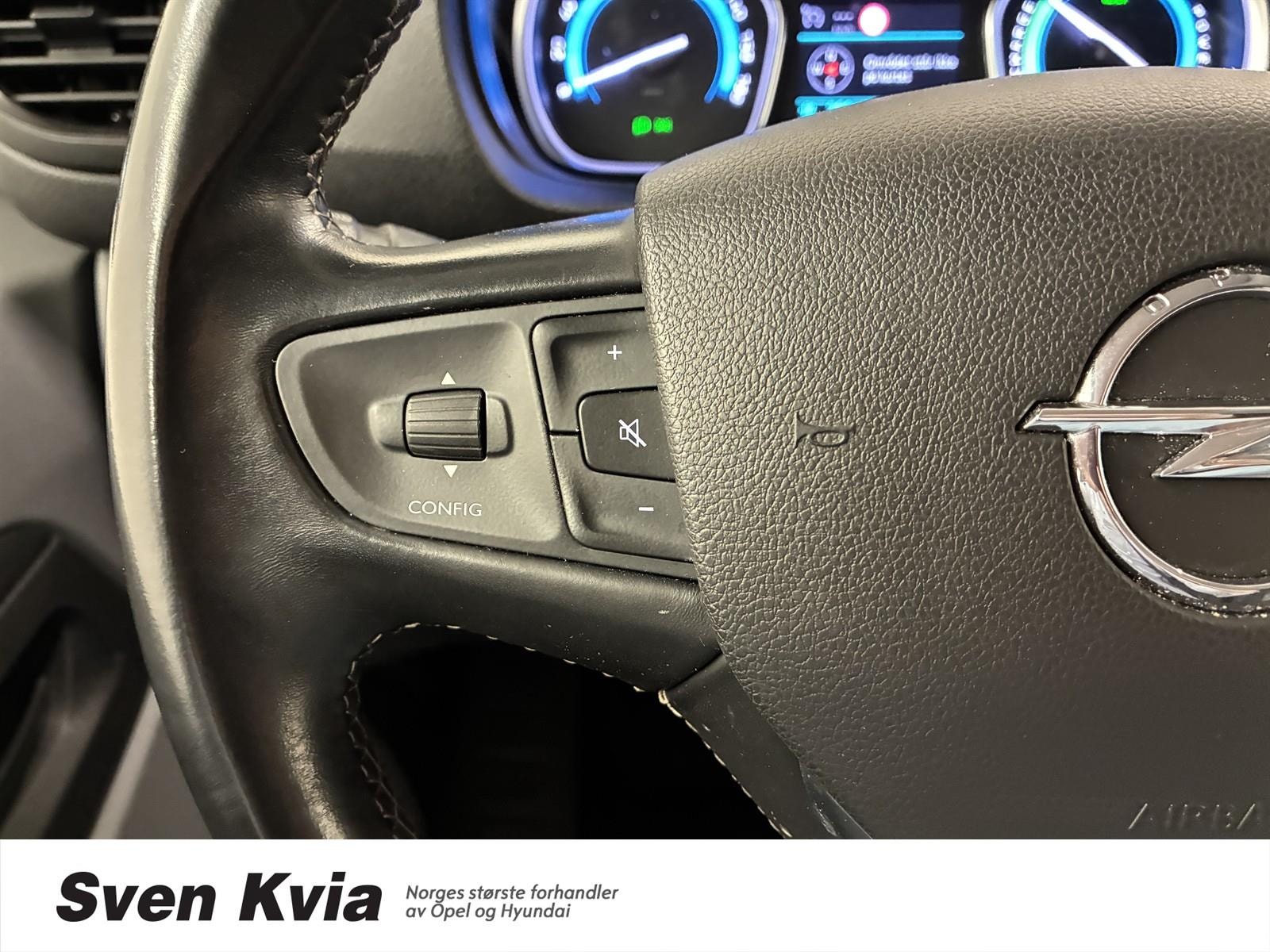 Opel Vivaro-e Panel Van, 136hp, 2022