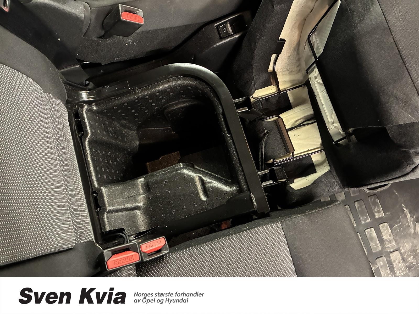 Opel Vivaro-e Panel Van, 136hp, 2022