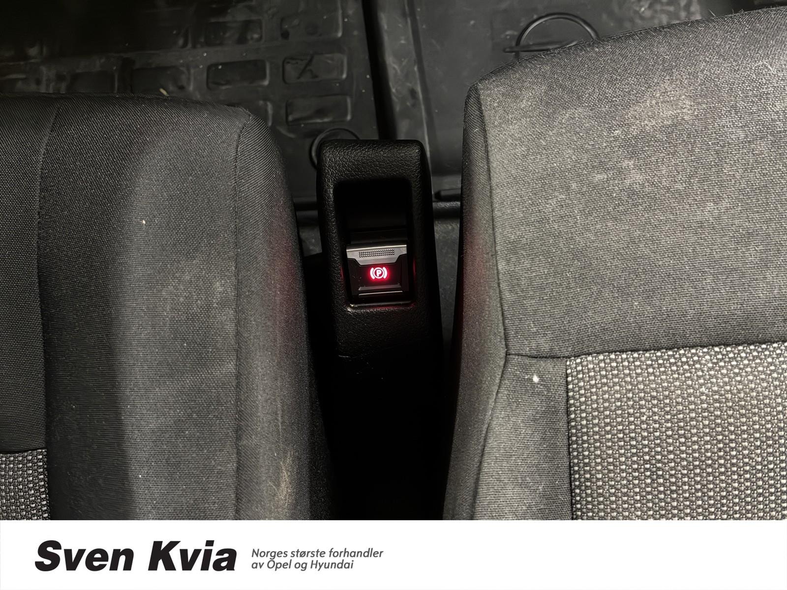 Opel Vivaro-e Panel Van, 136hp, 2022
