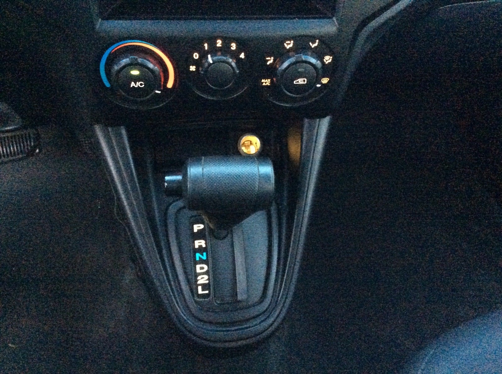 Hyundai Matrix 1.6 Automatic, 4-trins, 103ps, 2010