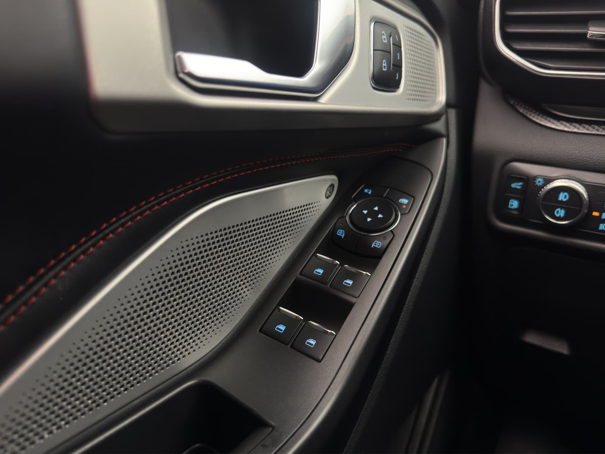 Ford Explorer Plug-In Hybrid SelectShift, 457hp, 2020