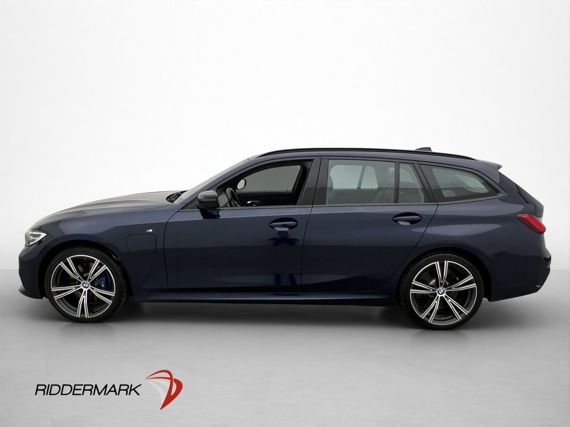 BMW 330e Touring Steptronic, 8-trins, 292ps, 2021