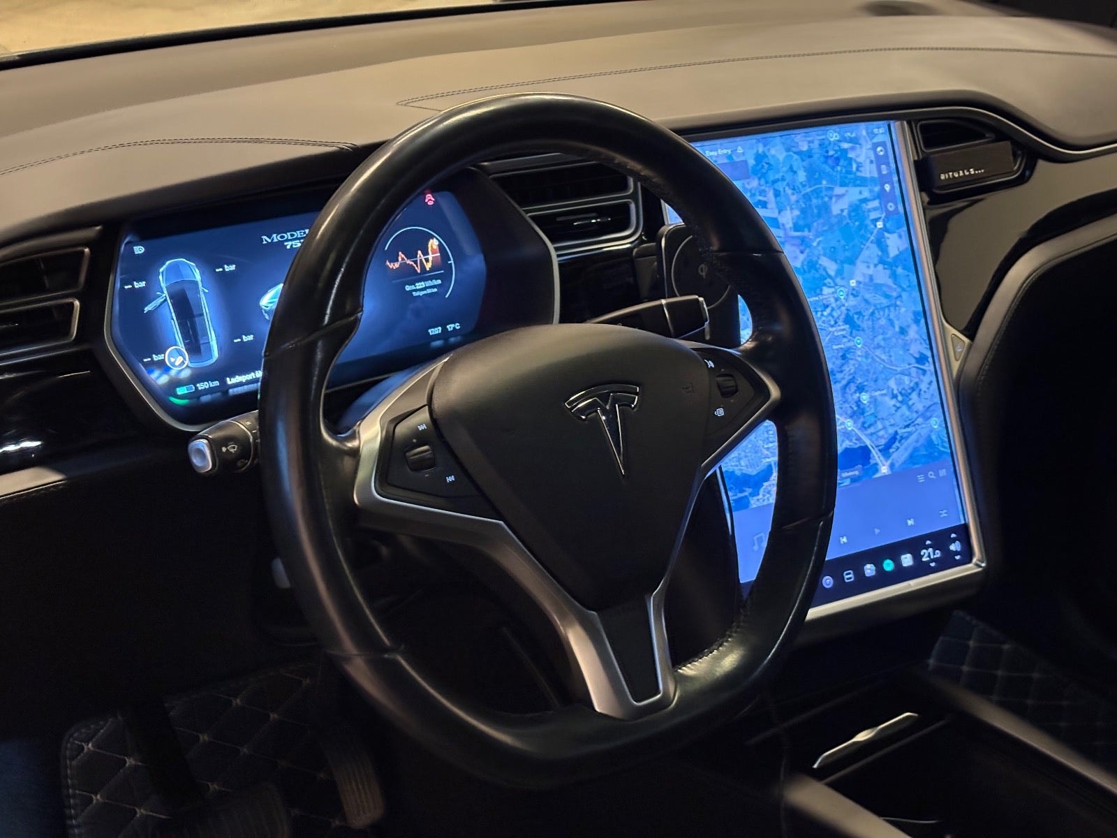 Tesla Model X 75D, 525hk, 2017