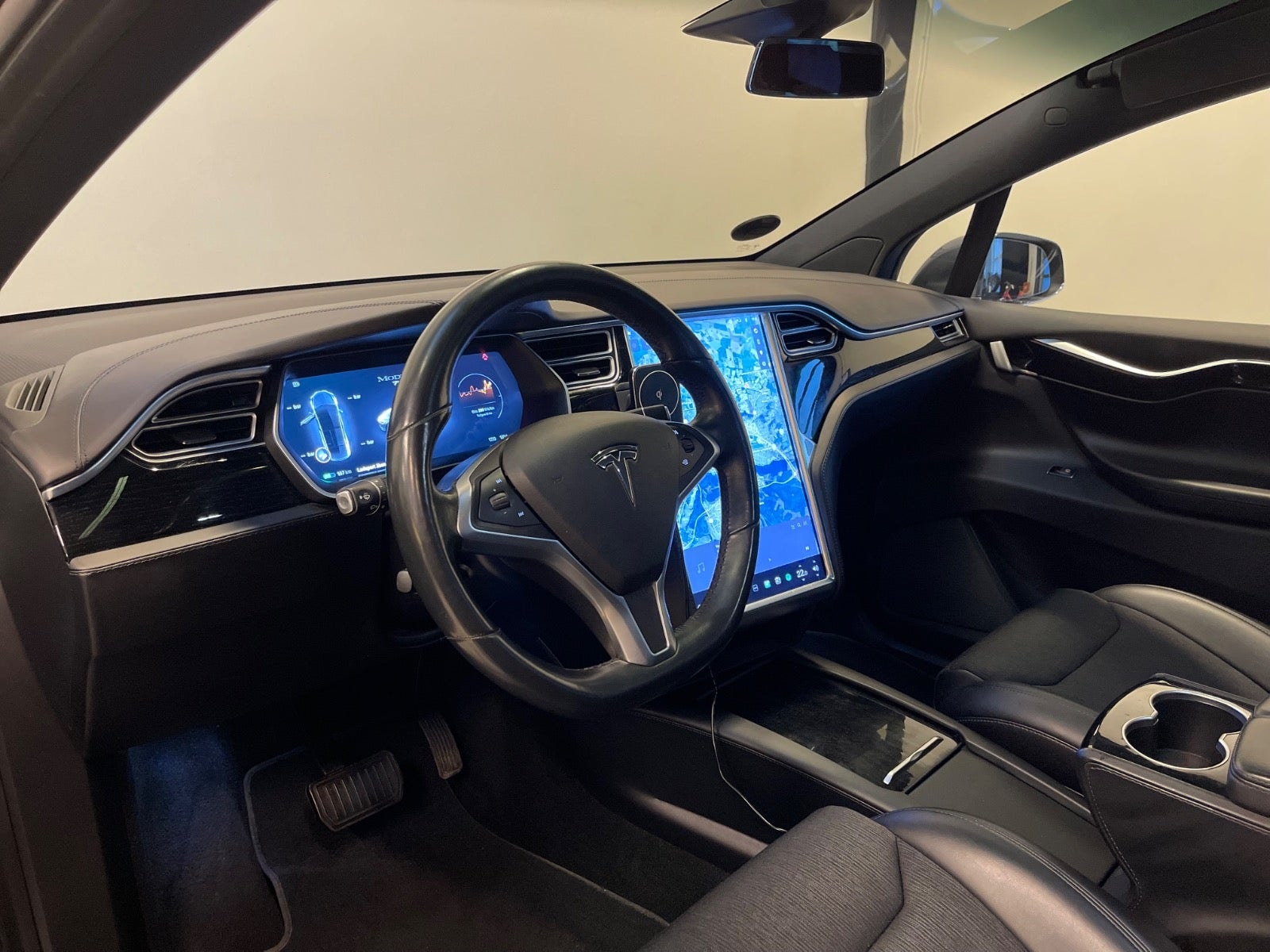 Tesla Model X 75D, 525hk, 2017