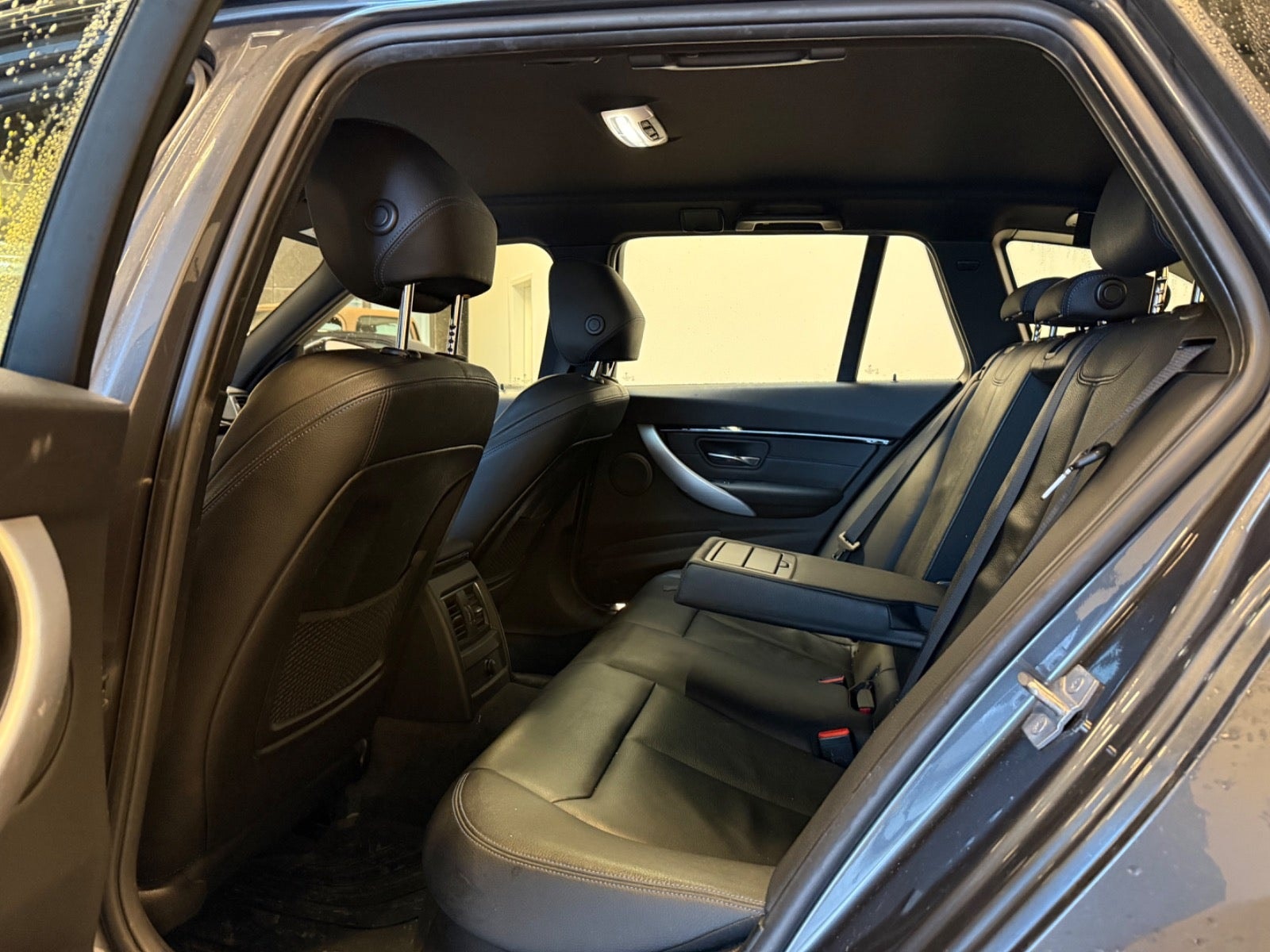 BMW 320d Touring Steptronic, 8-trins, 190ps, 2018