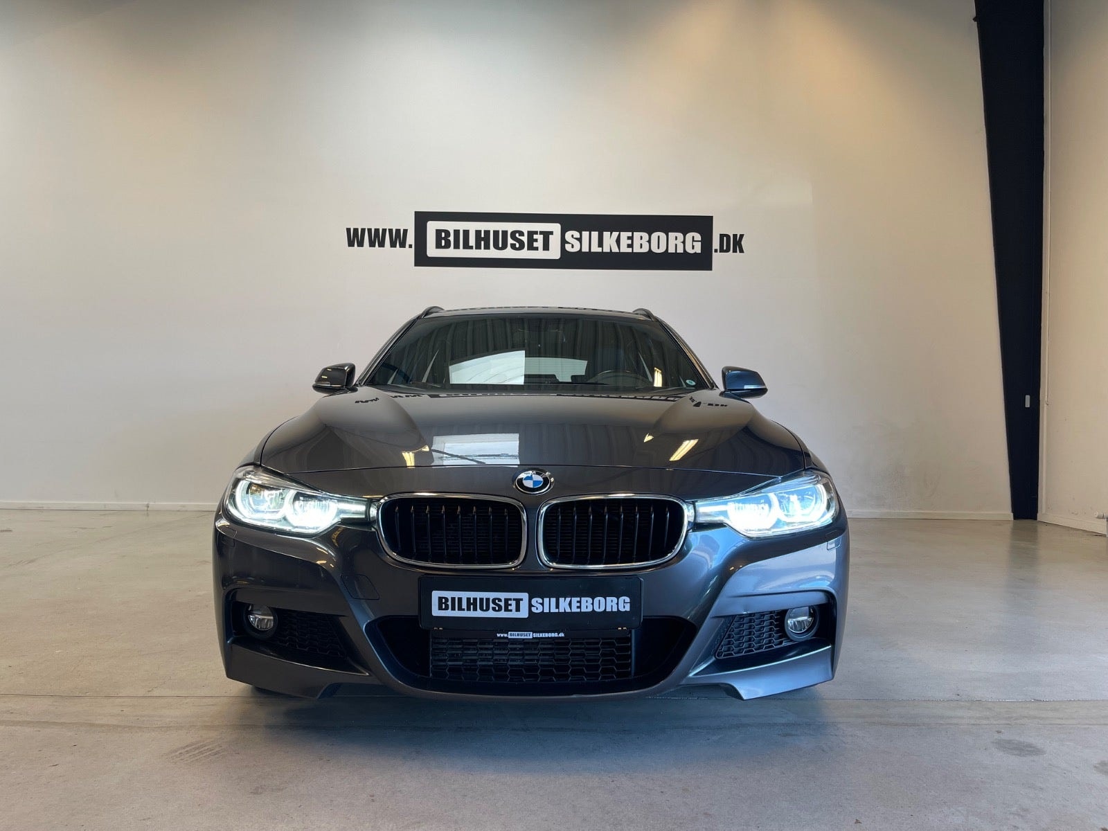 BMW 320d Touring Steptronic, 8-trins, 190ps, 2018
