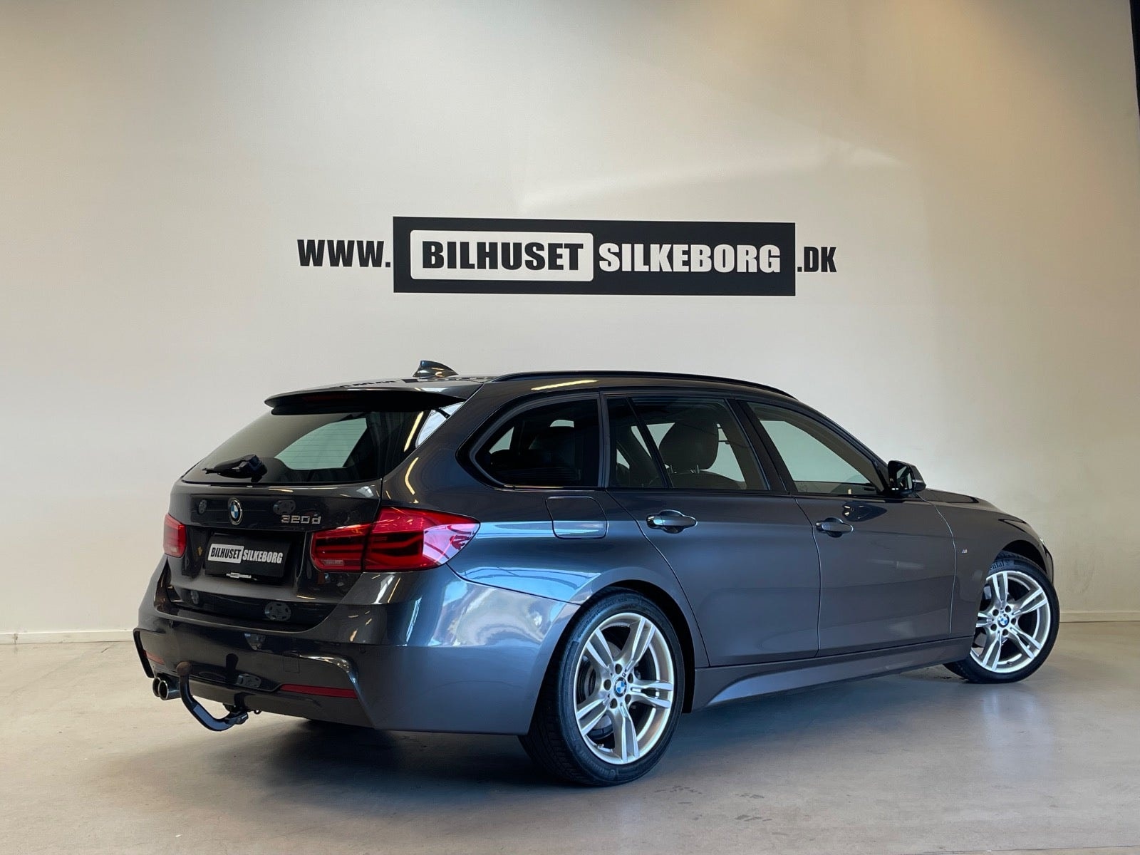 BMW 320d Touring Steptronic, 8-trins, 190ps, 2018