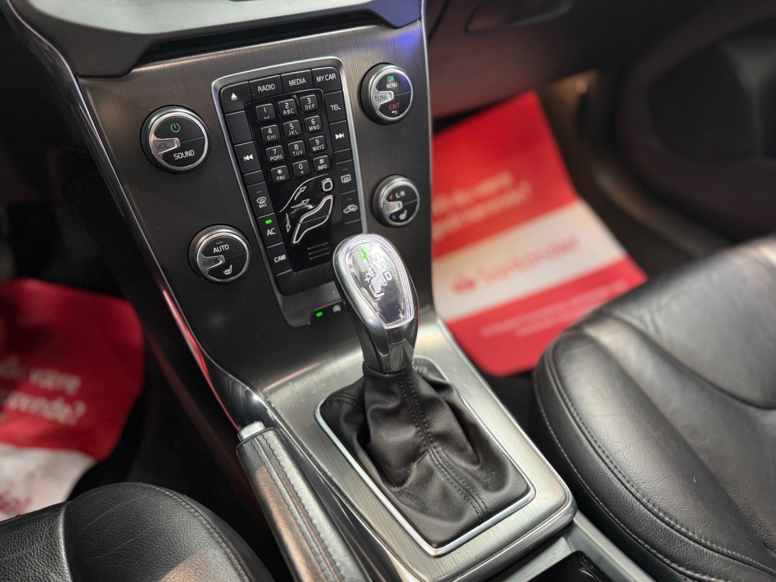 Volvo V40 D4 Geartronic, 6-trins, 177ps, 2013