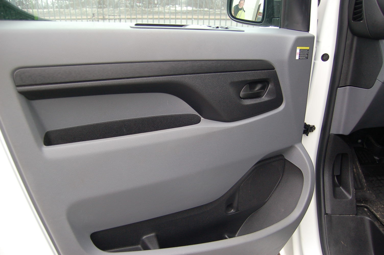 Opel Vivaro-e Panel Van, 136ps, 2021