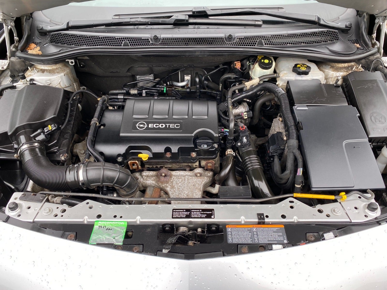 Opel Astra 1.4 Turbo Manual, 6-trins, 140ps, 2011
