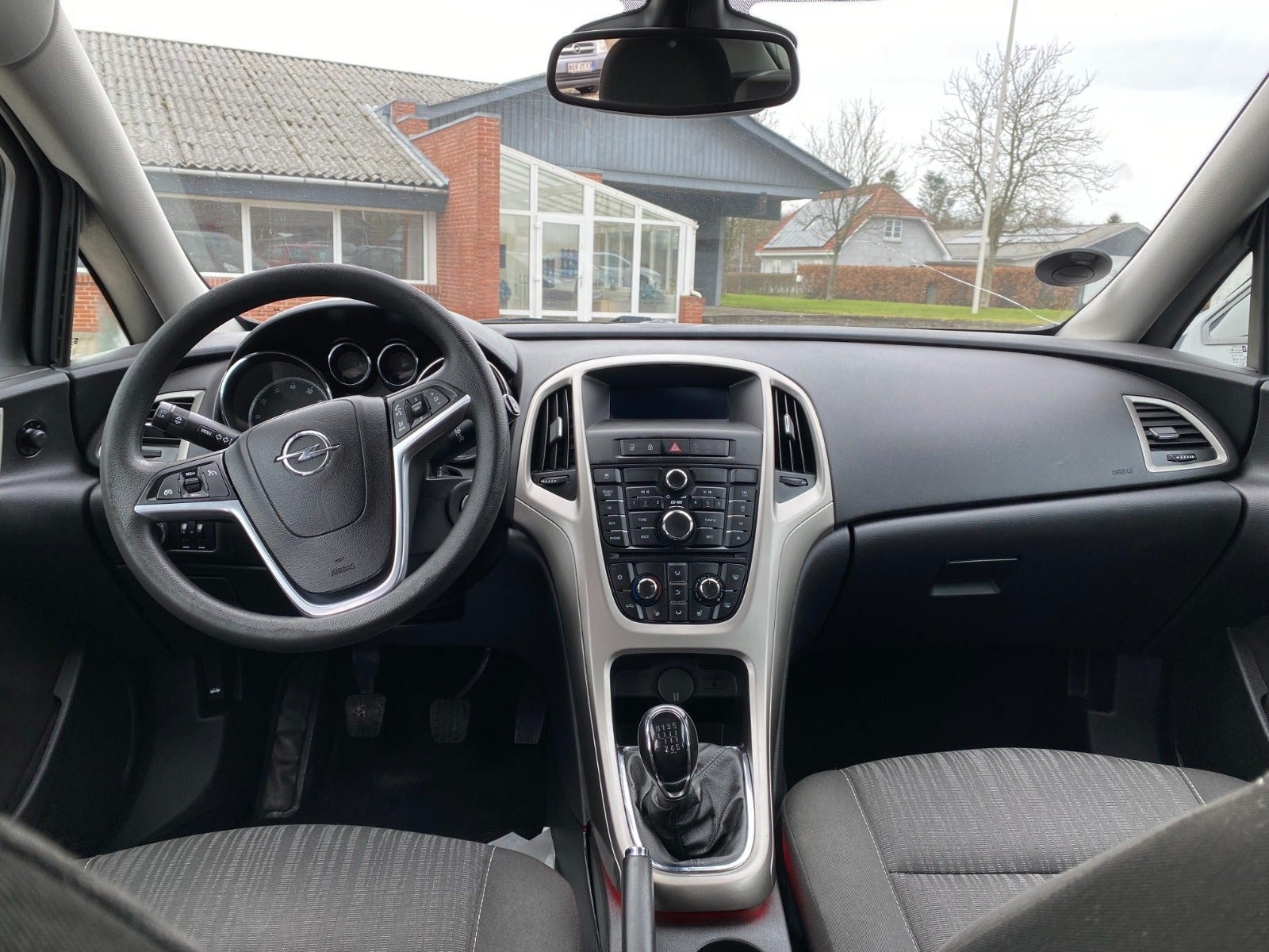 Opel Astra 1.4 Turbo Manual, 6-trins, 140ps, 2011