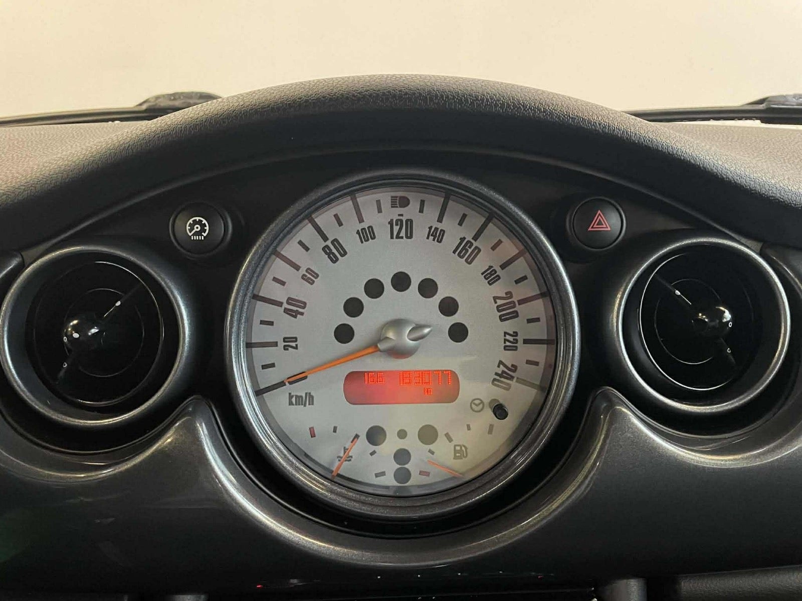MINI One Manuell, 90hk, 2005