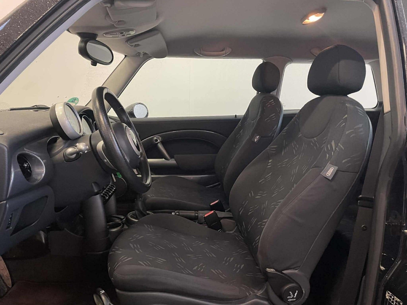 MINI One Manuell, 90hk, 2005