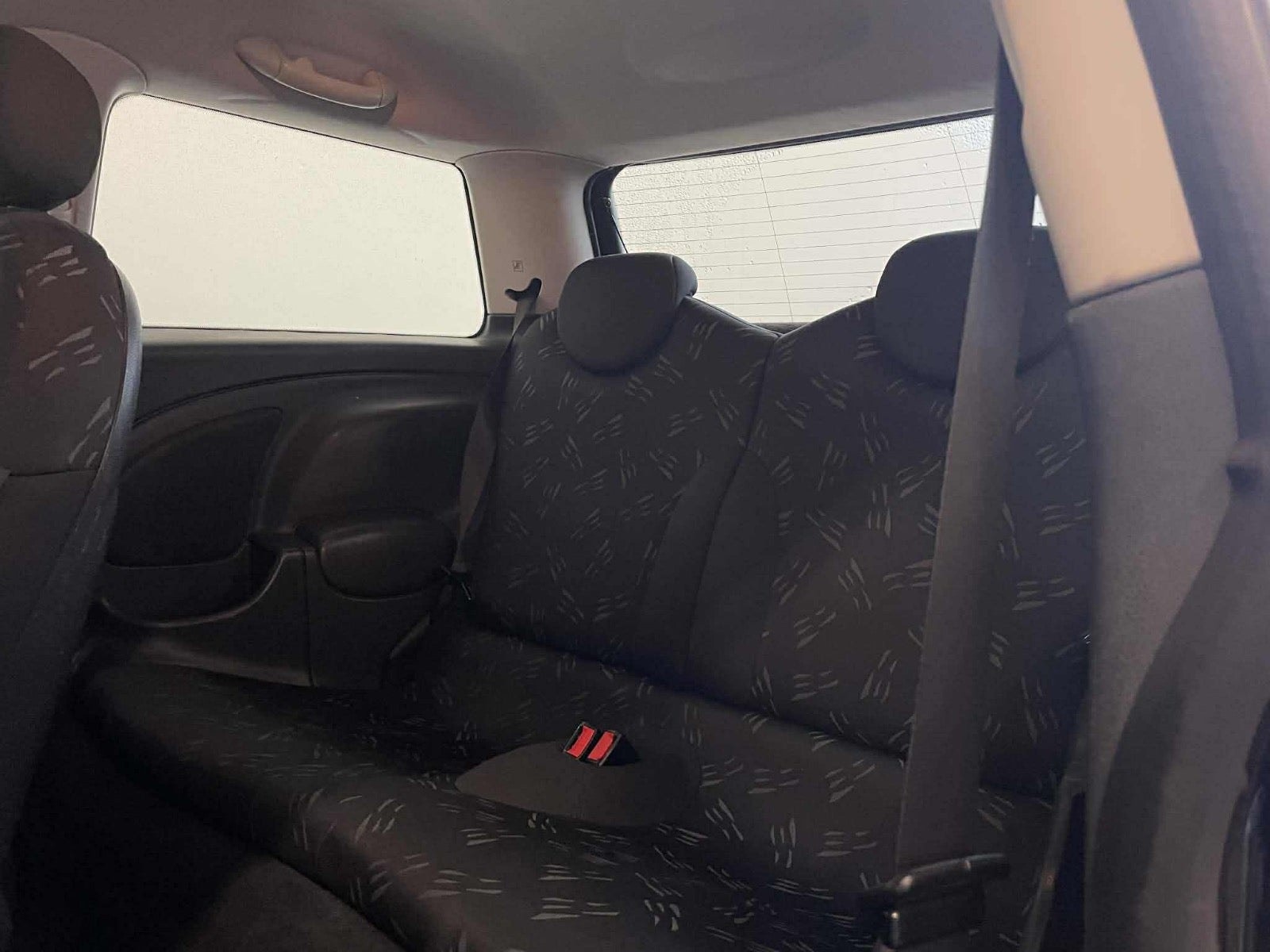 MINI One Manuell, 90hk, 2005
