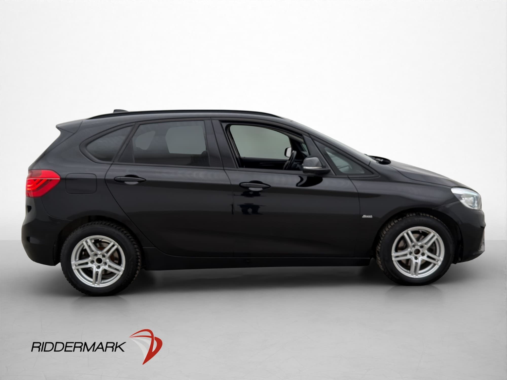 BMW 218d Active Tourer Manual, 6-trins, 150ps, 2017